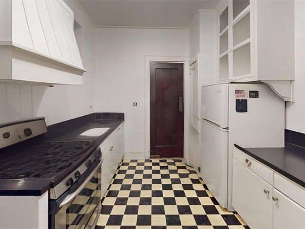34-37 80th Street 32, Jackson Heights NY 11372