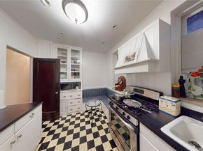 34-37 80th Street 32, Jackson Heights NY 11372