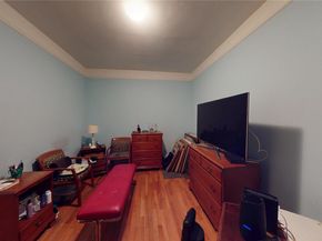 34-37 80th Street 32, Jackson Heights NY 11372