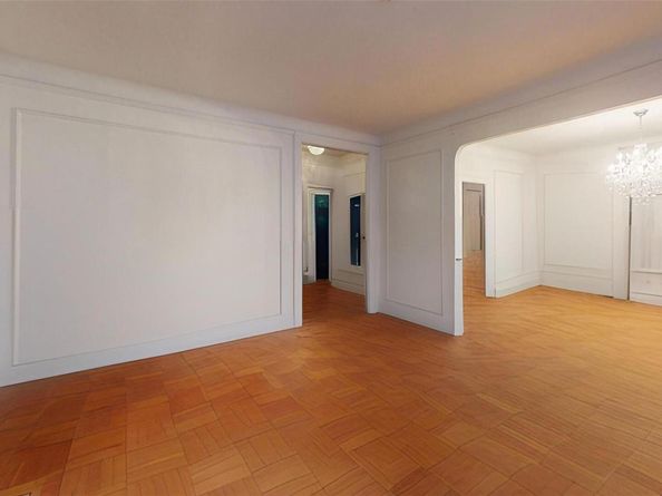 34-37 80th Street 32, Jackson Heights NY 11372