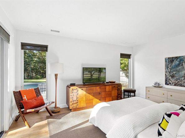 70 Whooping Hollow Road, East Hampton NY 11937