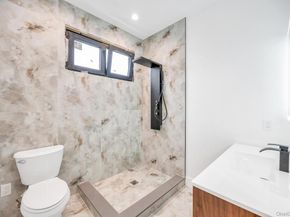 25 Red Maple Dr N, Wantagh NY 11793