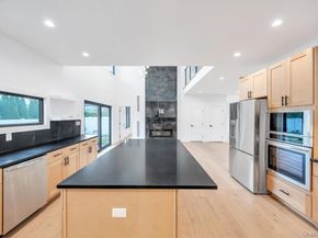 25 Red Maple Dr N, Wantagh NY 11793