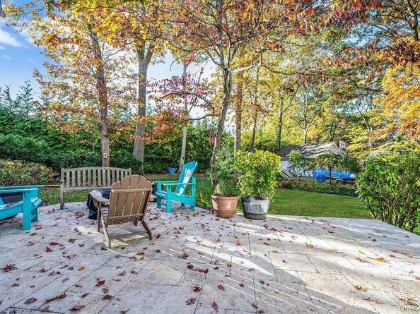 15 Riviera Court, Great River NY 11739