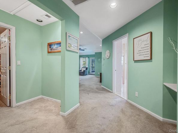 15 Riviera Court, Great River NY 11739