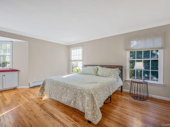 15 Riviera Court, Great River NY 11739