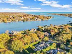 15 Riviera Court, Great River NY 11739