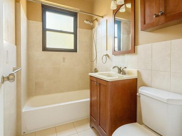 154 Pearsall Drive 6A, Mount Vernon NY 10552