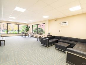 154 Pearsall Drive 6A, Mount Vernon NY 10552