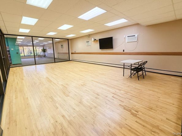 154 Pearsall Drive 6A, Mount Vernon NY 10552