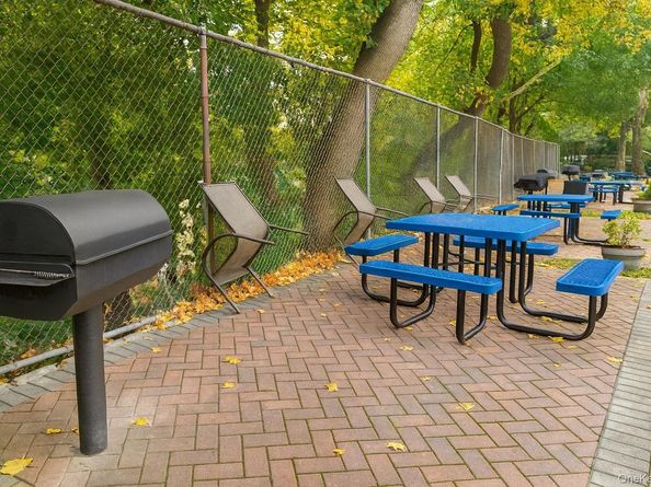 154 Pearsall Drive 6A, Mount Vernon NY 10552