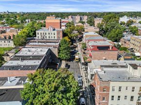 760 E 221st Street, Bronx NY 10467