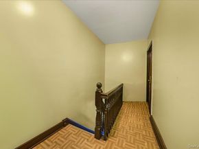 760 E 221st Street, Bronx NY 10467