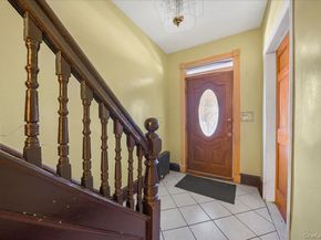 760 E 221st Street, Bronx NY 10467