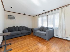 90 27th Street, Copiague NY 11726