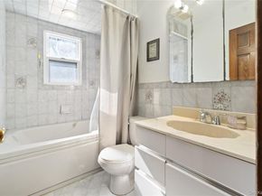 90 27th Street, Copiague NY 11726