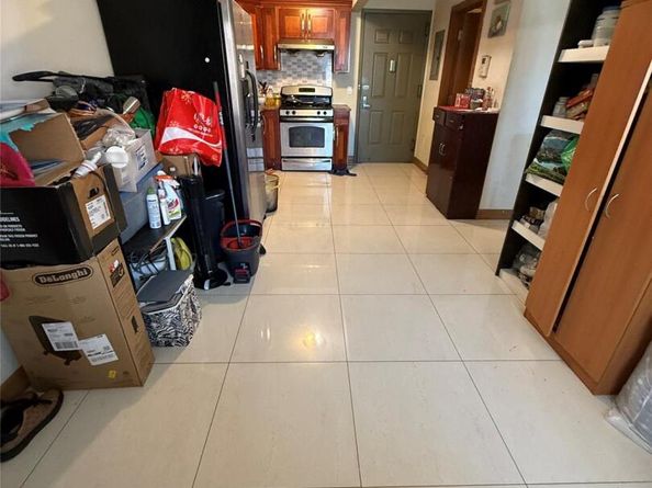 37-17 111 Street 2D, Corona NY 11368