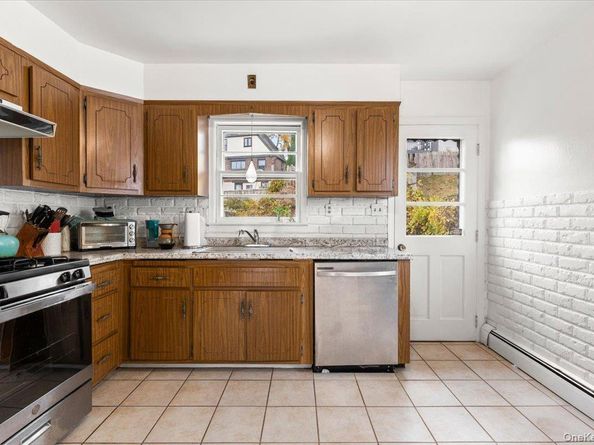 64 Woodycrest Avenue, Yonkers NY 10701