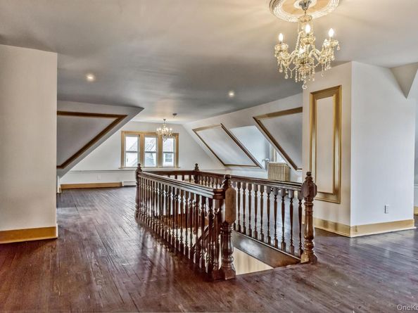 101 Summit Avenue, Mount Vernon NY 10550