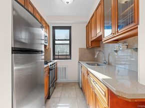 69-60 108th Street 719, Forest Hills NY 11375