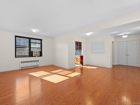 69-60 108th Street 719, Forest Hills NY 11375