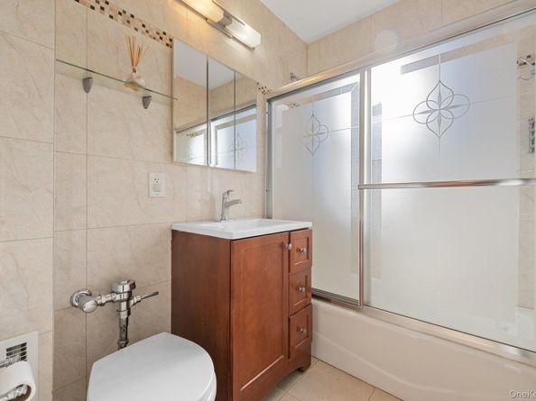 69-60 108th Street 719, Forest Hills NY 11375