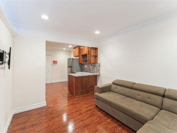 150-11 72nd Road H4, Kew Garden Hills NY 11367