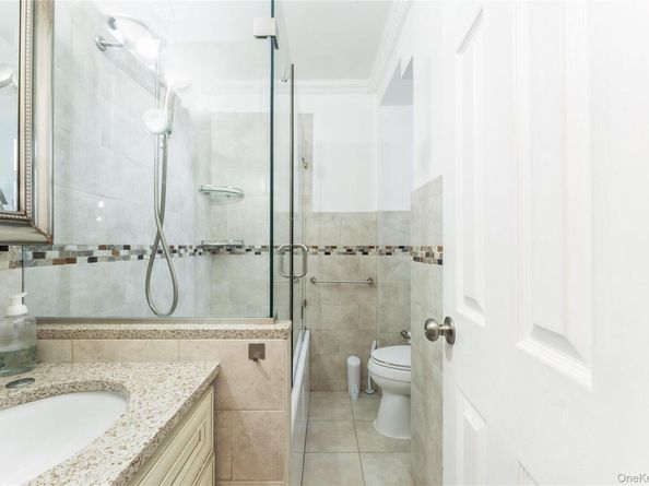 150-11 72nd Road H4, Kew Garden Hills NY 11367