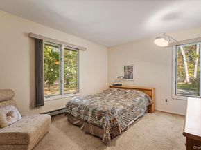 33 Sherwood Lane, East Hampton NY 11937