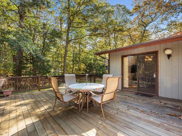 33 Sherwood Lane, East Hampton NY 11937