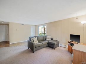 4 Zoe Court, Bay Shore NY 11706