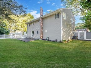 4 Zoe Court, Bay Shore NY 11706