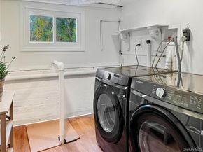 5 Ganna Lane, Huntington Station NY 11746