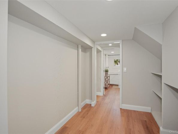 5 Ganna Lane, Huntington Station NY 11746