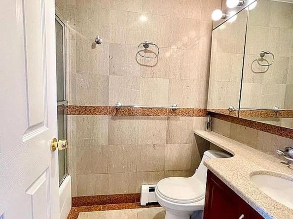 43-18 Main Street 7F, Flushing NY 11355