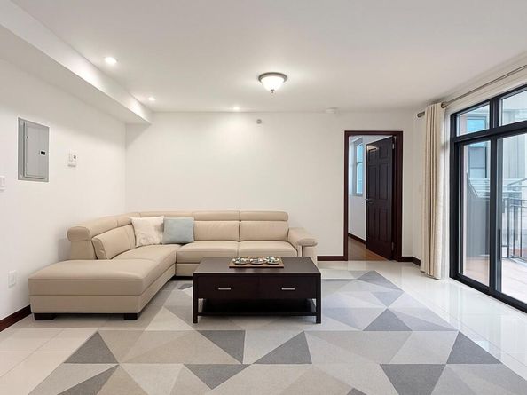13229 Blossom Avenue 6G, Flushing NY 11355