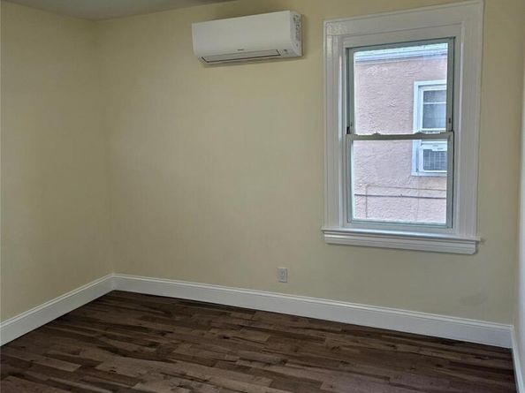 137-47 232nd Street, Laurelton NY 11413