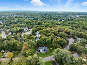 2 Overlook Drive, Mount Sinai NY 11766