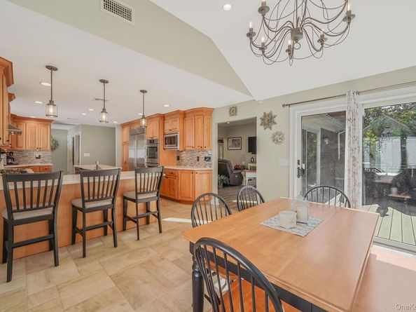 246 Roosevelt Boulevard, Hauppauge NY 11788