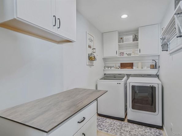 246 Roosevelt Boulevard, Hauppauge NY 11788