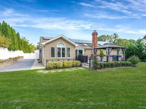 246 Roosevelt Boulevard, Hauppauge NY 11788