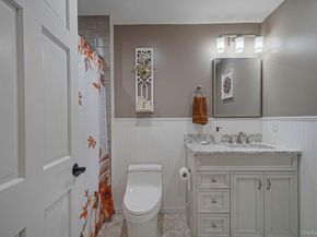 246 Roosevelt Boulevard, Hauppauge NY 11788