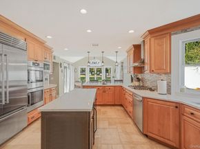246 Roosevelt Boulevard, Hauppauge NY 11788