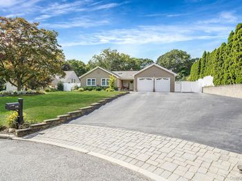 246 Roosevelt Boulevard