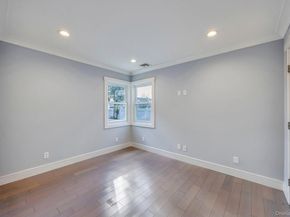 259 35th Street, Lindenhurst NY 11757
