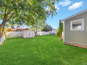 259 35th Street, Lindenhurst NY 11757