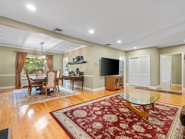 1109 Round Swamp Road, Old Bethpage NY 11804