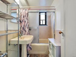 1690 Metropolitan Avenue 1E, Bronx NY 10462