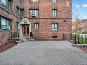 1690 Metropolitan Avenue 1E, Bronx NY 10462