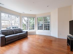31 1st Street, Pelham NY 10803